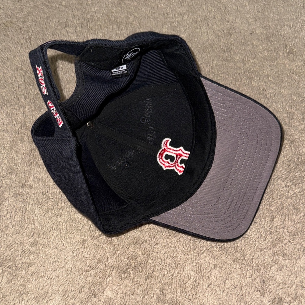 Boston Red Sox Baseball Cap - Picture 3 of 6